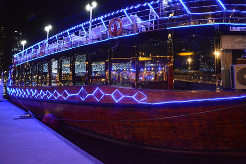 Unieke dinercruise in Dubai Marina met buikdansen