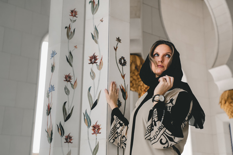 Dubai: Sheikh Zayed Grand Mosque Tour met fotograaf