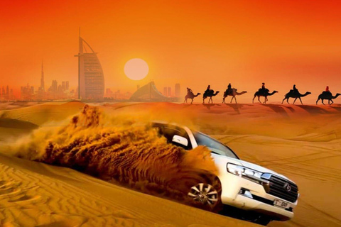 Dubai: Woestijnsafari kameelrijden, sandboarden & BBQ-diner