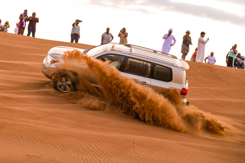 Dubai: Woestijnsafari met BBQ diner & Quad Biking opties
