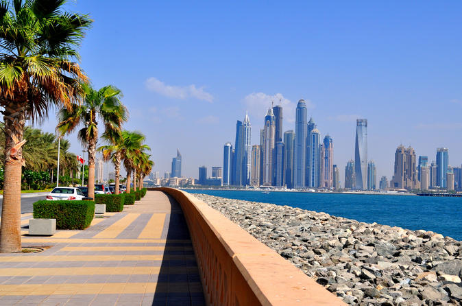 Dubai Panoramic Sightseeing Tour with Private Guide Option Dubai Panoramic Sightseeing Tour with Private Guide Option