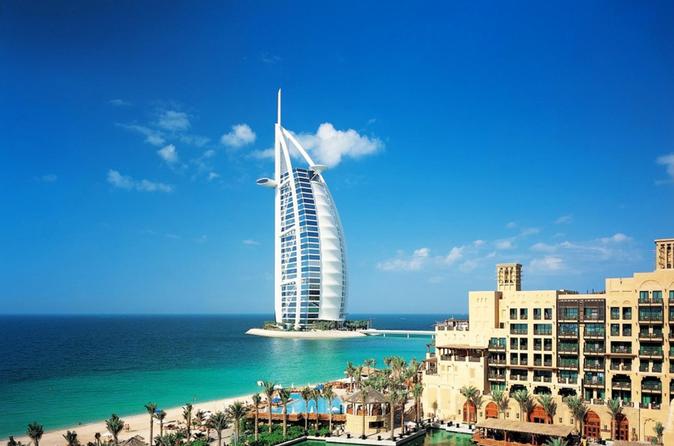 Traditional Dubai Tour with Lunch and Burj Khalifa Visit Traditional Dubai Tour with Lunch and Burj Khalifa Visit